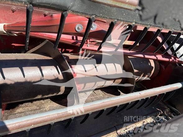 Case IH 1020 Kombajnové hlavice