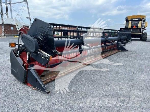 Case IH 1020 Kombajnové hlavice