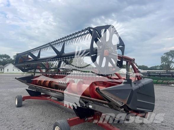 Case IH 1020 Kombajnové hlavice