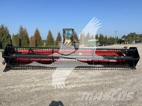 Case IH 1020 Kombajnové hlavice