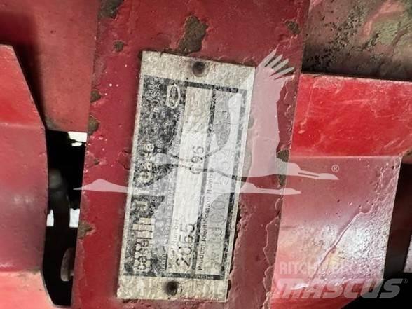 Case IH 2055 Sklízecí mlátičky