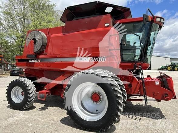 Case IH 2588 Sklízecí mlátičky