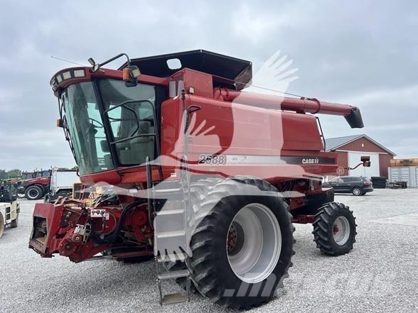 Case IH 2588 Sklízecí mlátičky