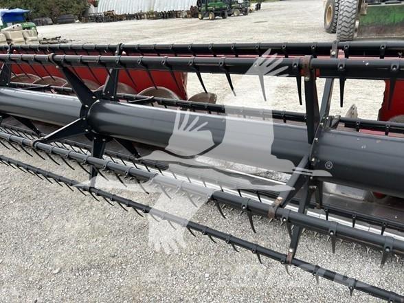 Case IH 3020 Kombajnové hlavice
