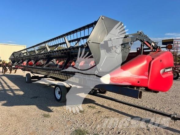 Case IH 3020 Kombajnové hlavice