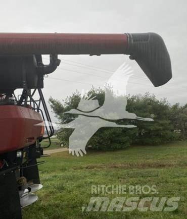 Case IH 7140 Sklízecí mlátičky