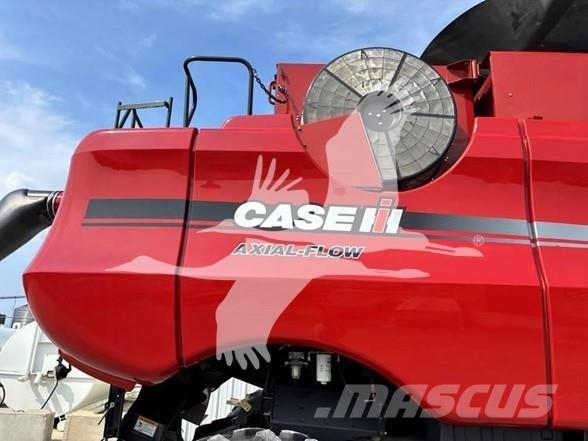 Case IH 8010 Sklízecí mlátičky
