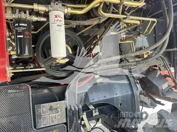 Case IH 8120 Sklízecí mlátičky