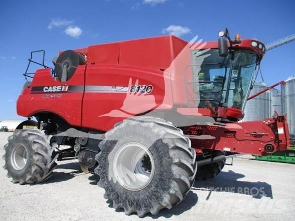 Case IH 8120 Sklízecí mlátičky