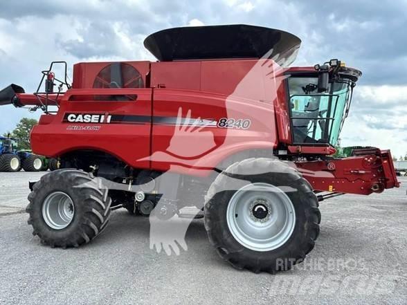 Case IH 8240 Sklízecí mlátičky