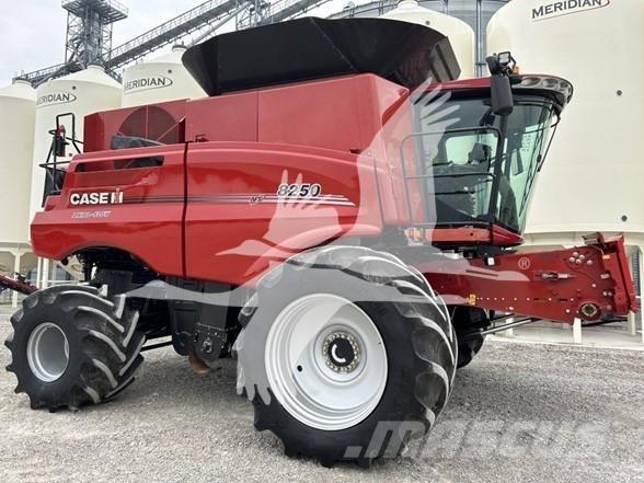 Case IH 8250 Sklízecí mlátičky