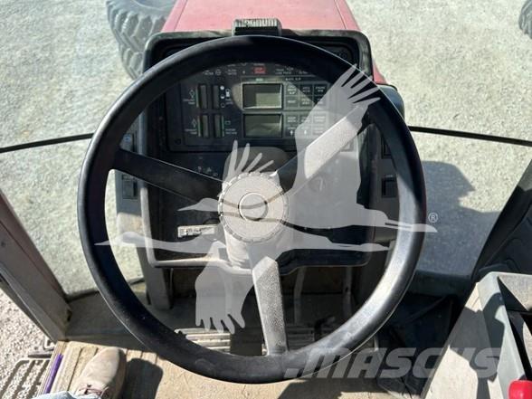 Case IH 8920 Traktory