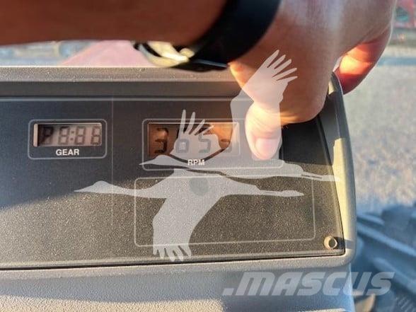 Case IH 9330 Traktory