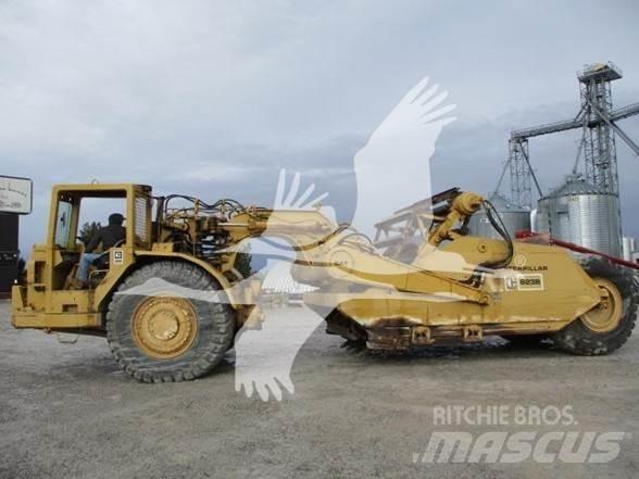 CAT 623B Skrejpry
