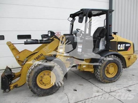 CAT 906H2 Kolové nakladače