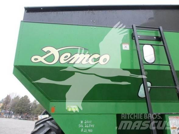 Demco 750 Obilné návěsy