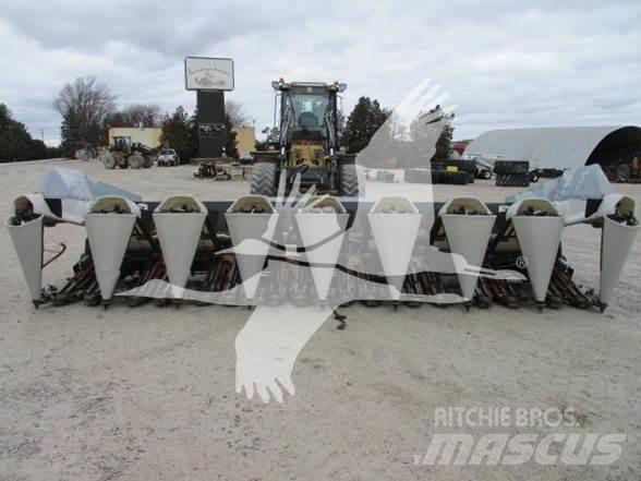 Gleaner 3000 Kombajnové hlavice