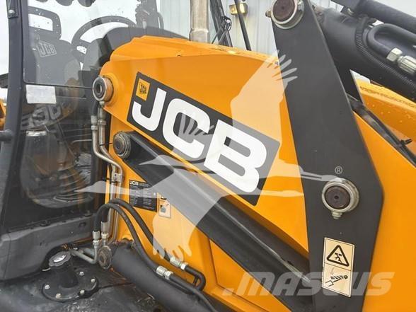 JCB 3CX Rýpadlo-nakladače