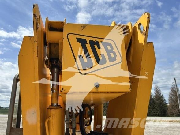 JCB 508C Teleskopické manipulátory