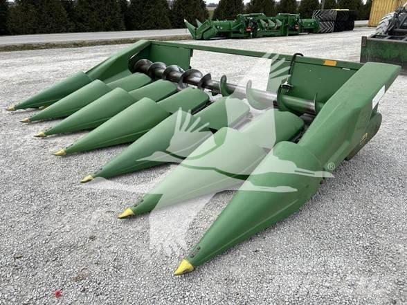 John Deere 643 Kombajnové hlavice