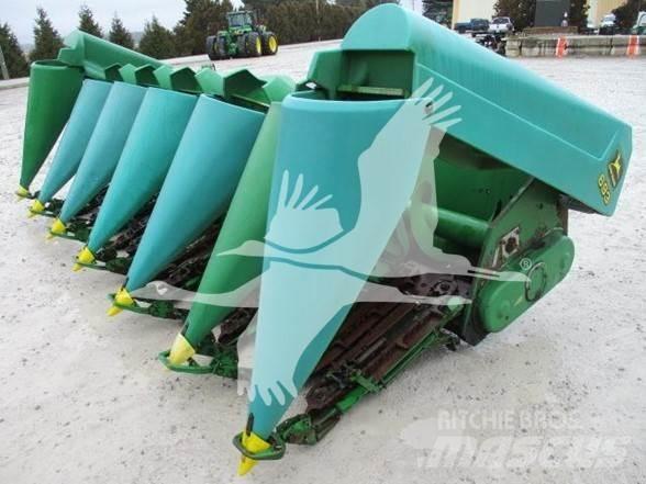 John Deere 693 Kombajnové hlavice
