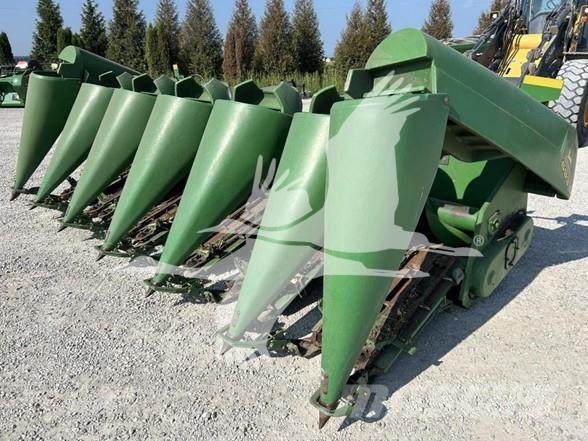 John Deere 693 Kombajnové hlavice