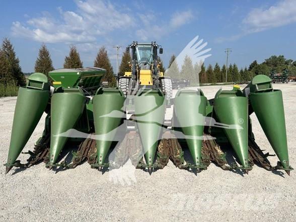 John Deere 693 Kombajnové hlavice