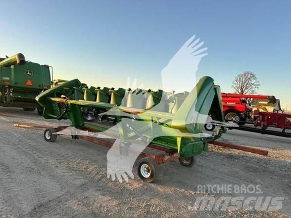 John Deere 893 Kombajnové hlavice