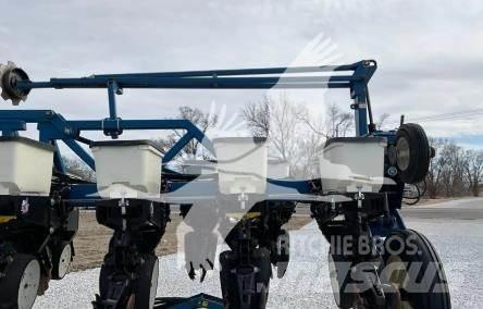 Kinze 3600 Sázecí stroje