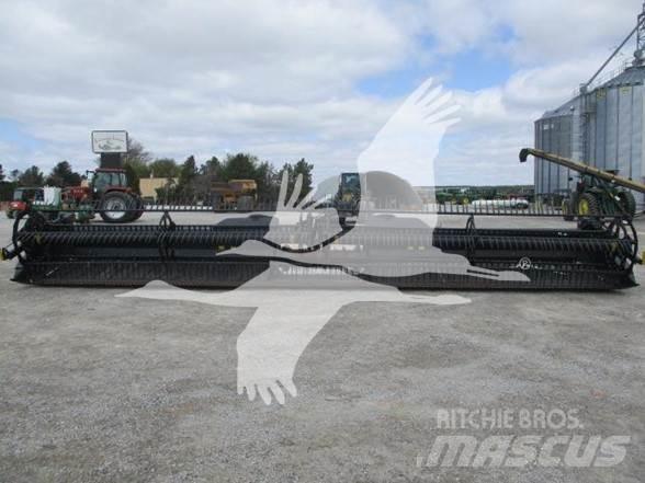 MAC DON FD135 Kombajnové hlavice
