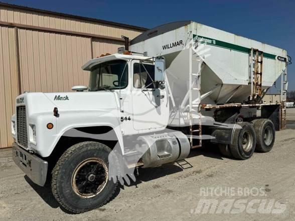 Mack R686ST Stavebnictví - ostatní