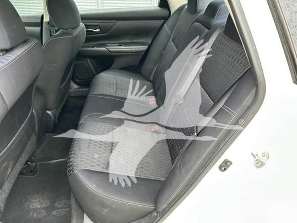 Nissan ALTIMA Osobní vozy