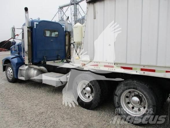 Peterbilt 385 Tahače
