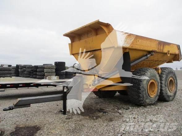 Volvo A40E Kloubové dempry