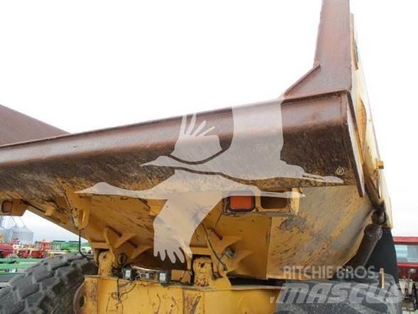 Volvo A40E Kloubové dempry