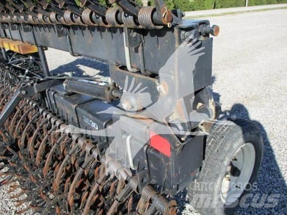 YETTER 3530 Další stroje na zpracování půdy a příslušenství