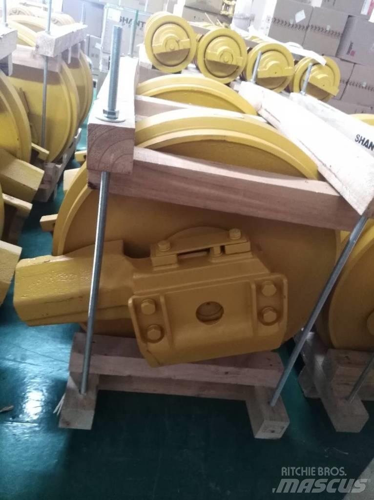 Komatsu D85E-18 Pásy, řetězy a podvozek