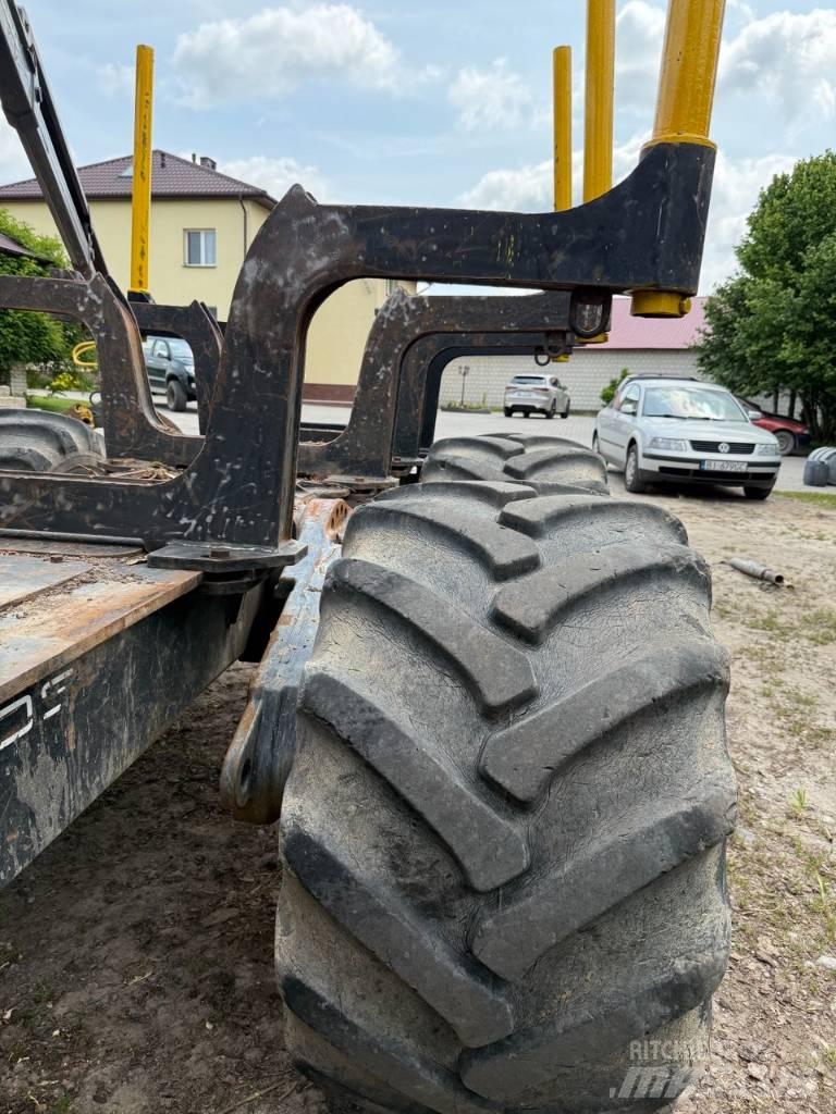 Valtra + KRONOS T 193 Traktory