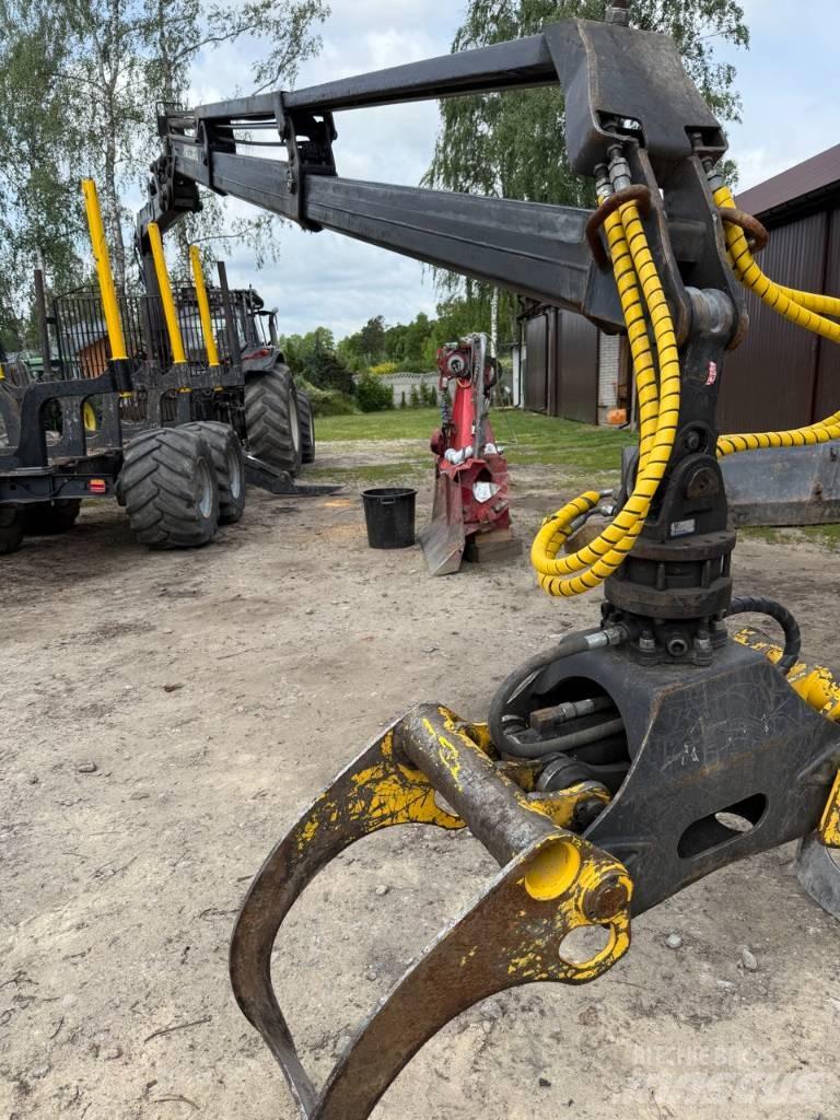 Valtra + KRONOS T 193 Traktory