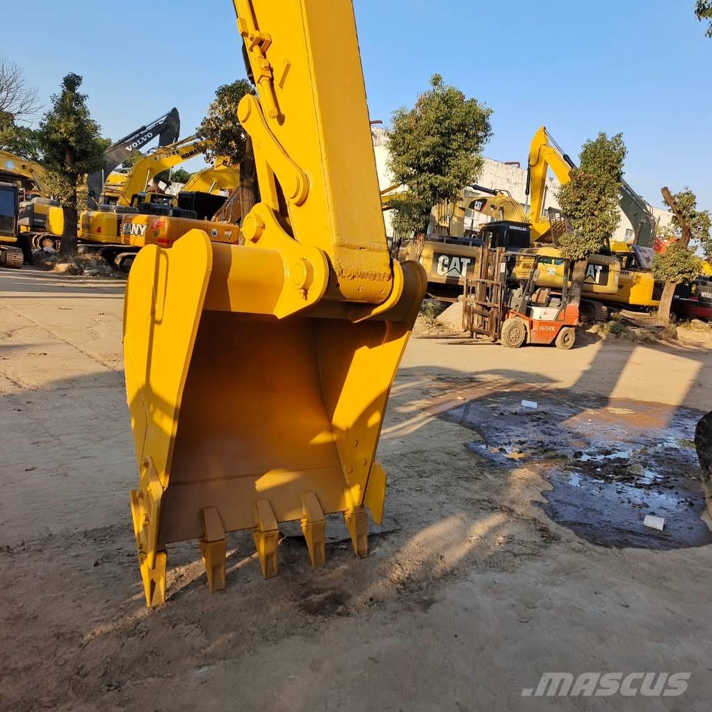 CAT 320 D2 Pásová rýpadla