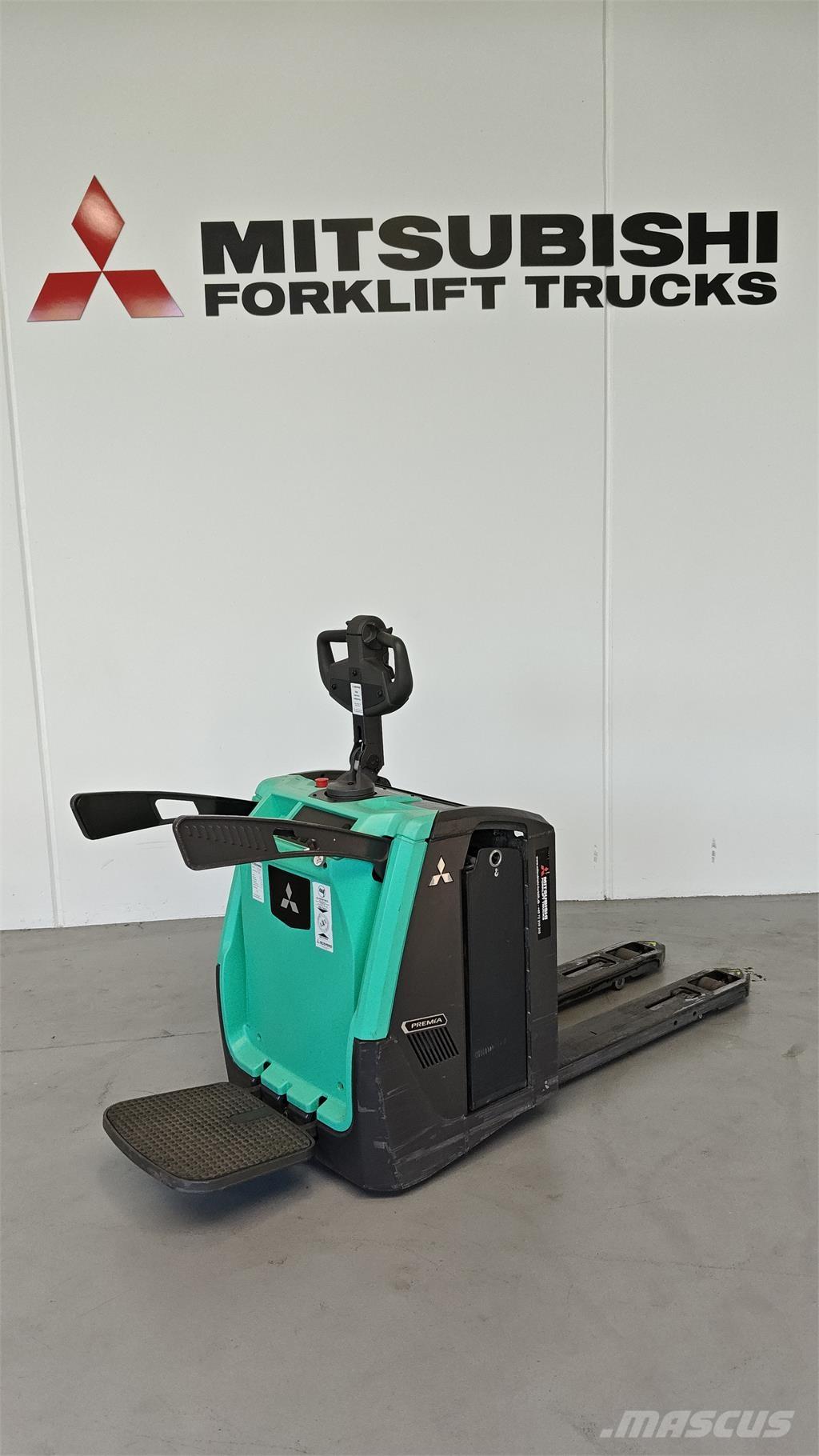 Mitsubishi PBV20N3 Vozíky s plošinou pro náklad