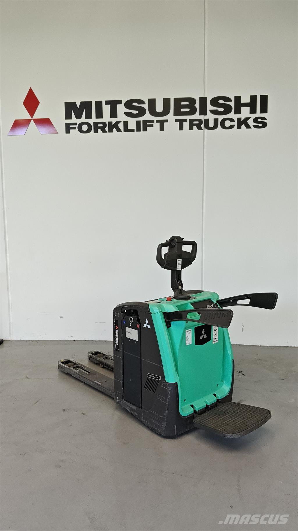 Mitsubishi PBV20N3 Vozíky s plošinou pro náklad