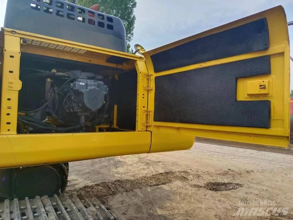Komatsu PC 400-8 Pásová rýpadla