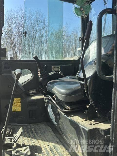 CAT ZX50 Pásová rýpadla