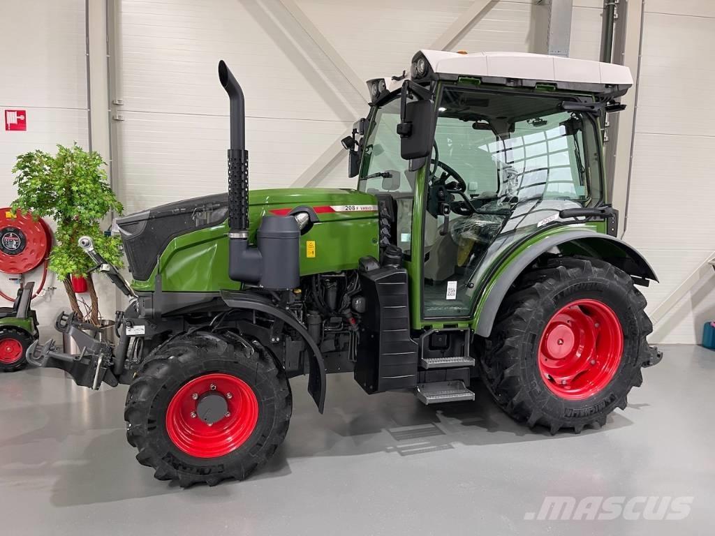 Fendt 208 F Vario Traktory