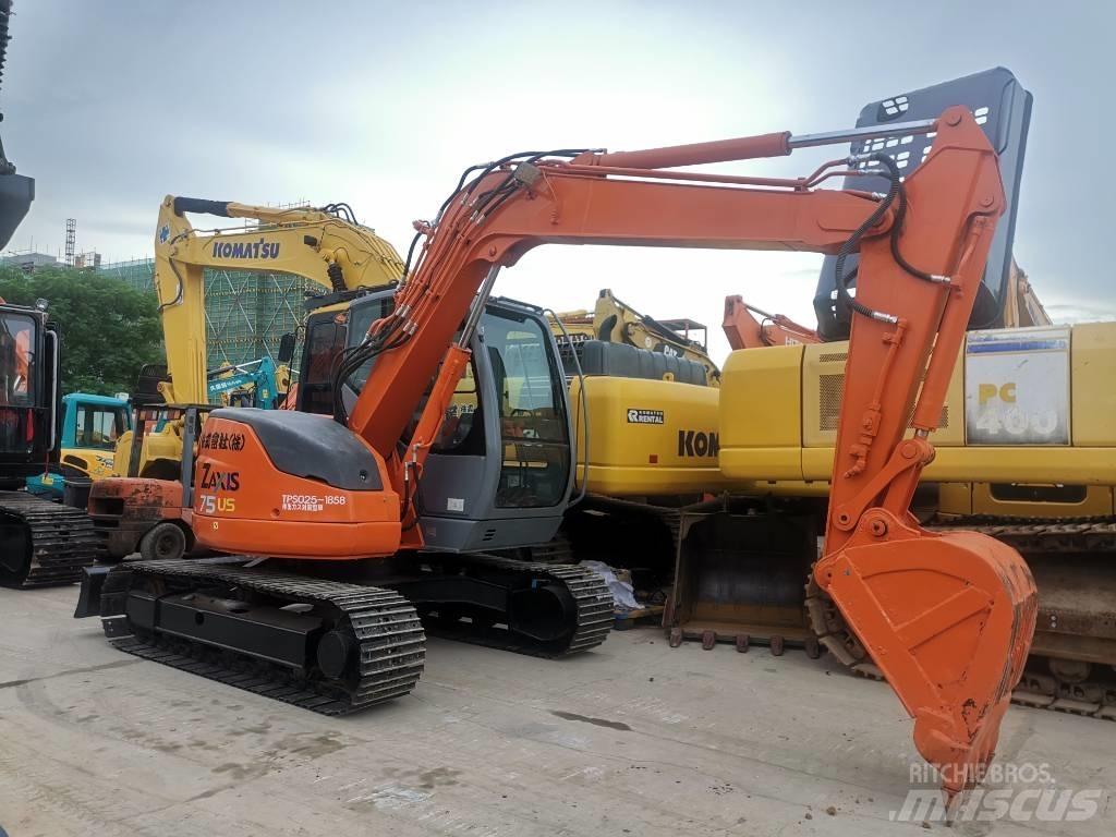 Hitachi ZX 75 Pásová rýpadla