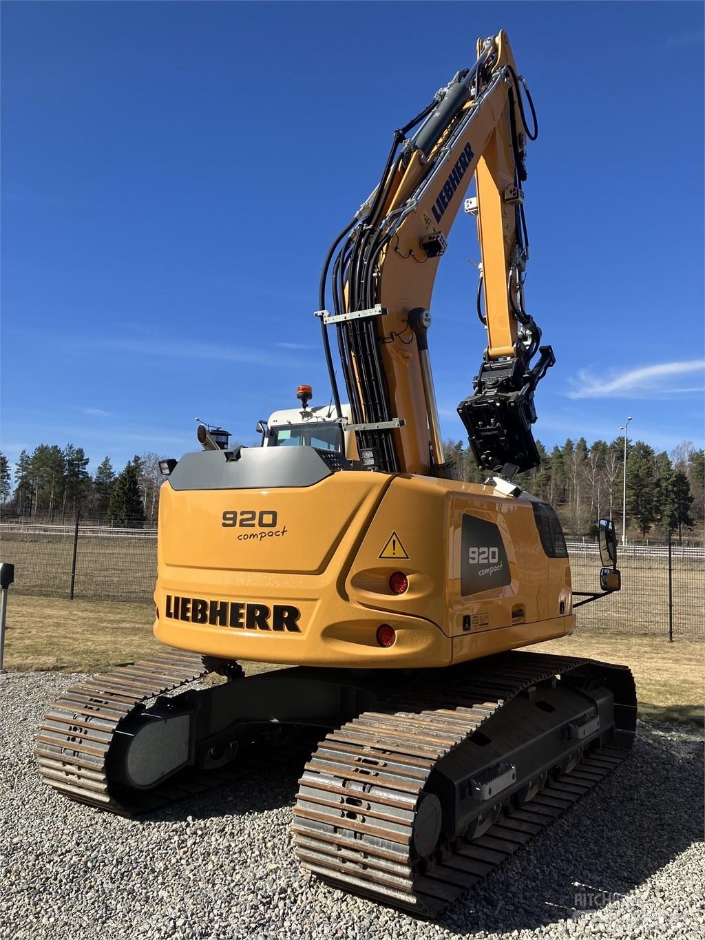 Liebherr R 920 LC Pásová rýpadla