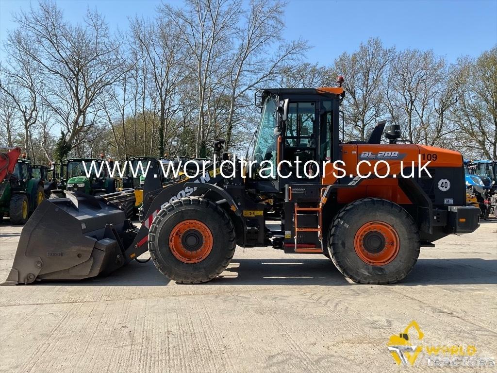 Doosan DL280 Kolové nakladače
