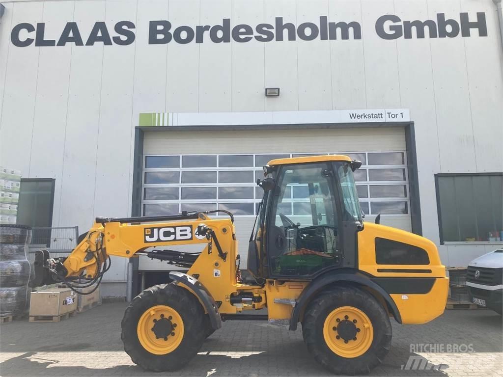 JCB TM220 Kolové nakladače