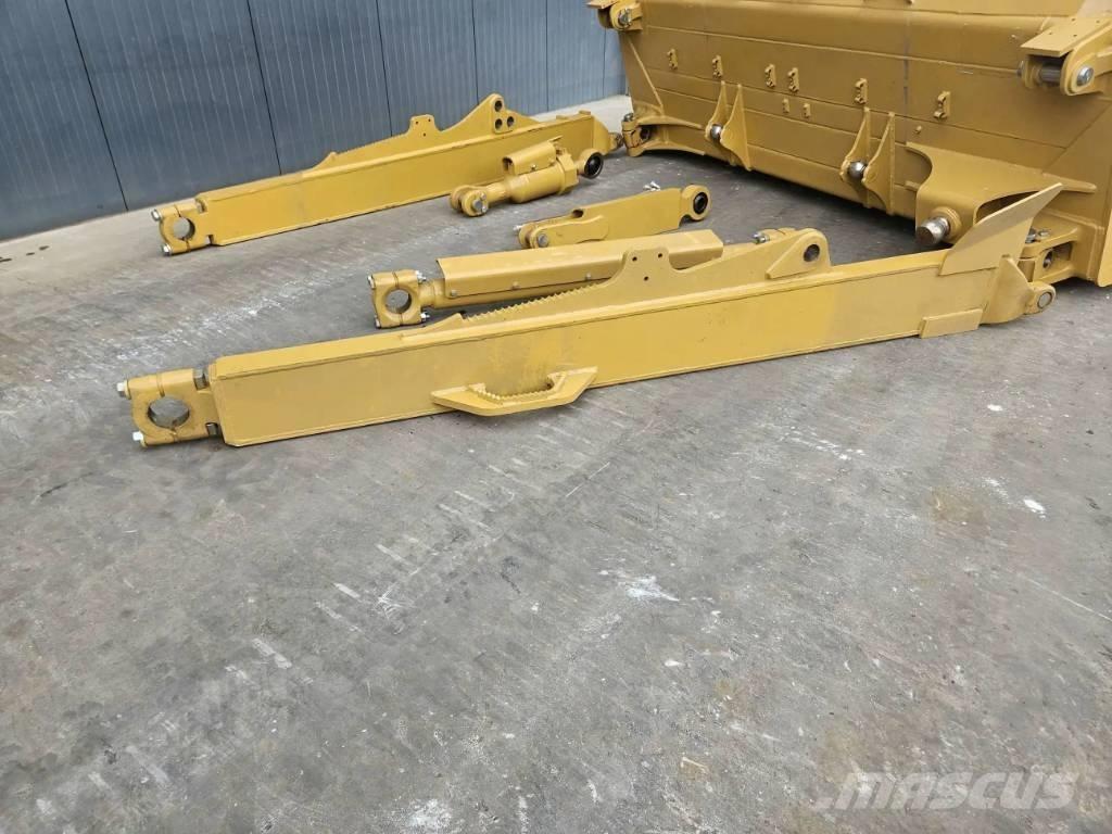 CAT D8N SU Radlice